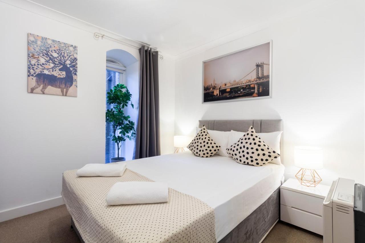 Stay Thames River Лондон Экстерьер фото